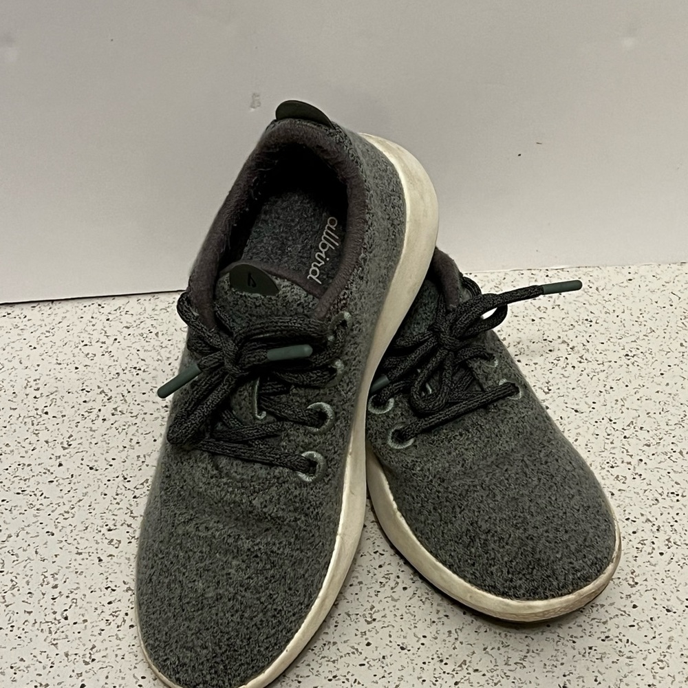 Allbirds WR Wool Runner Hazy Pine  Running Shoes Size 8 Women's